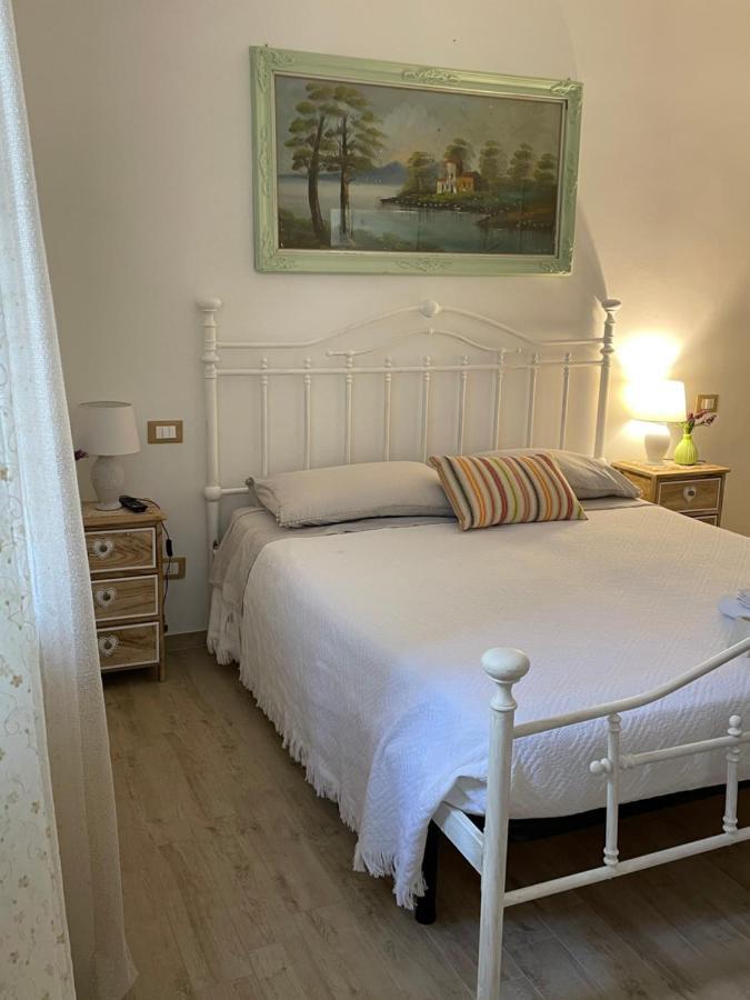Appartement Il Cortiletto à Tarente Extérieur photo