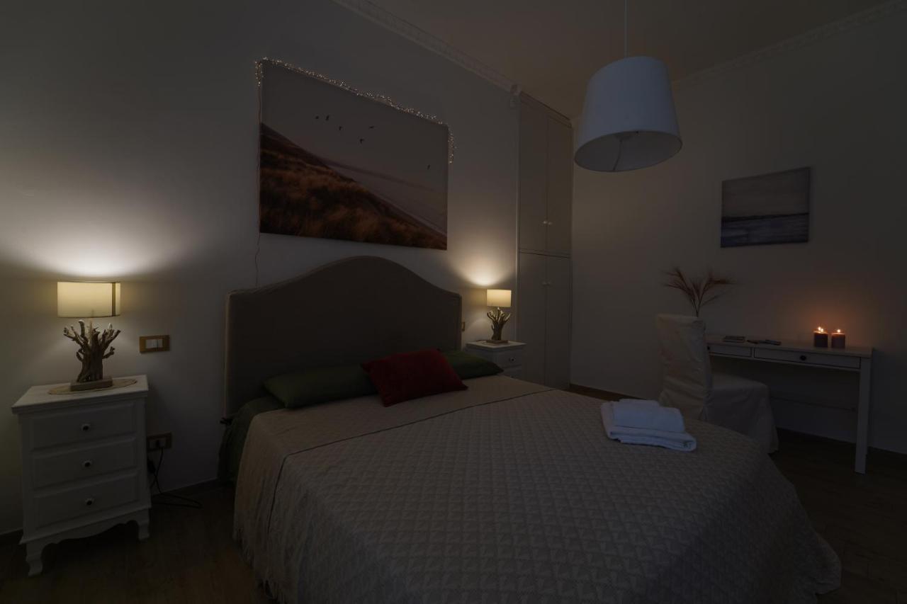 Appartement Il Cortiletto à Tarente Extérieur photo